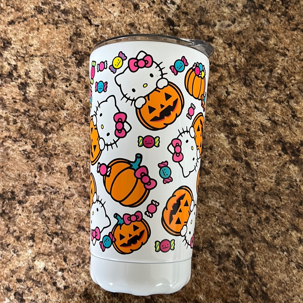 New without tag Hello Kitty Halloween stainless steel tumbler with lid